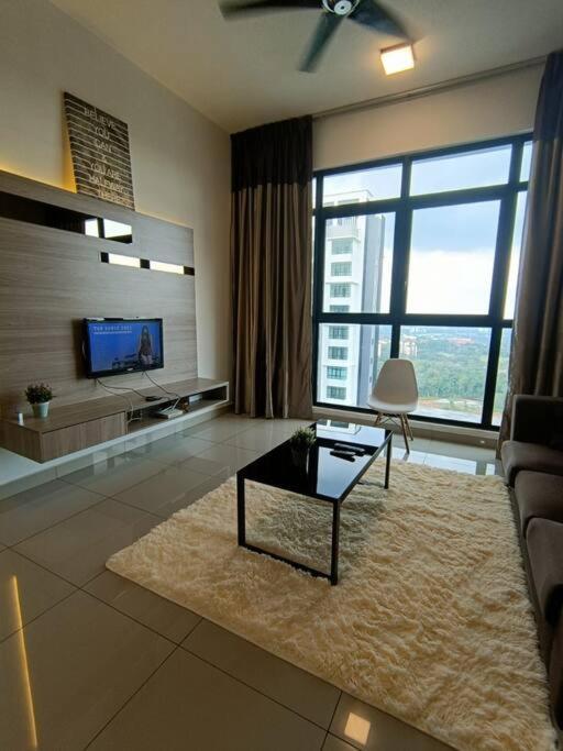 Conezion, Nice View, Beside Ioi City Mall, Opposite Hospital Serdang, Beside Uniteen And Upm, ปุตราจายา ภายนอก รูปภาพ