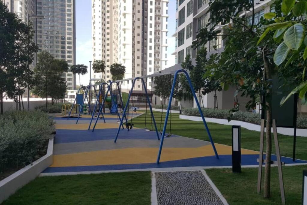 Conezion, Nice View, Beside Ioi City Mall, Opposite Hospital Serdang, Beside Uniteen And Upm, ปุตราจายา ภายนอก รูปภาพ